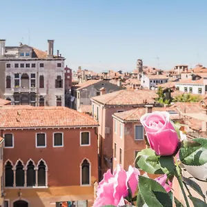  Apartment Palace Tintoretto By Wonderful Italy